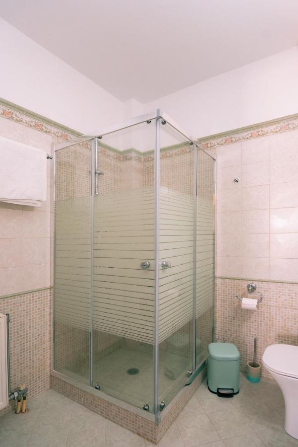 Georgia'S Holiday Apartment With Amazing Sea View Pórto Ráfti Екстериор снимка